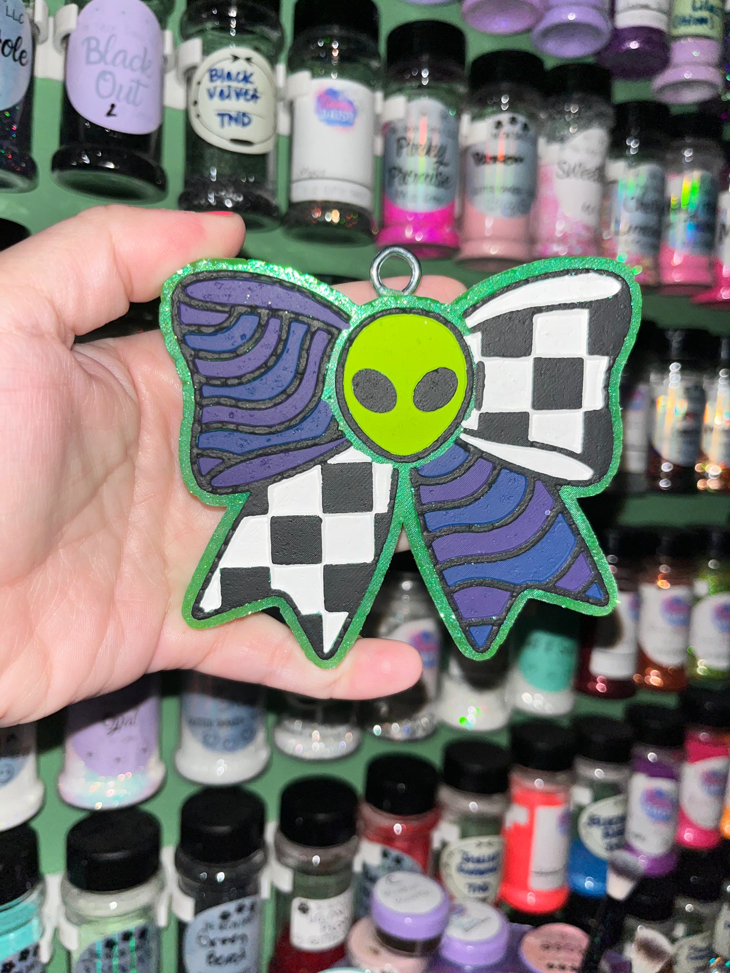 Alien Bow Freshie