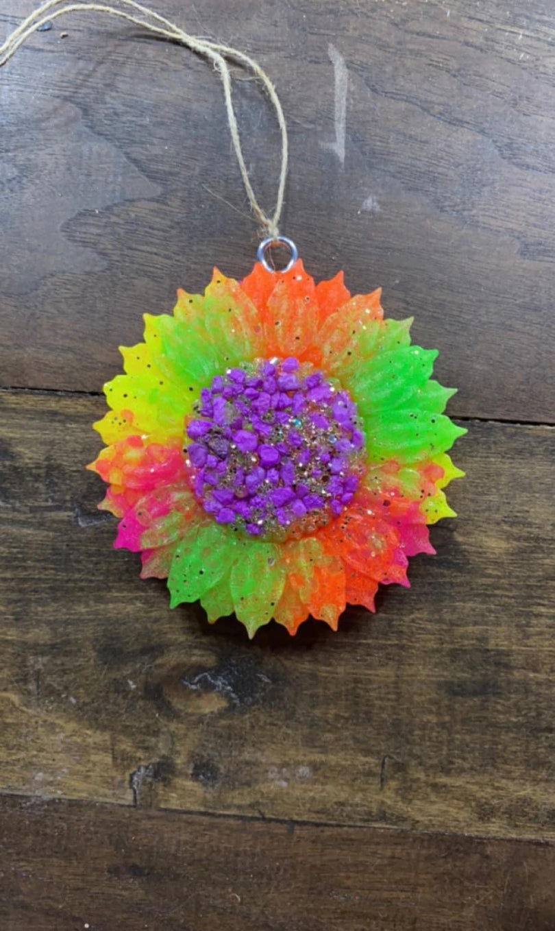 Stone Sunflower Freshie