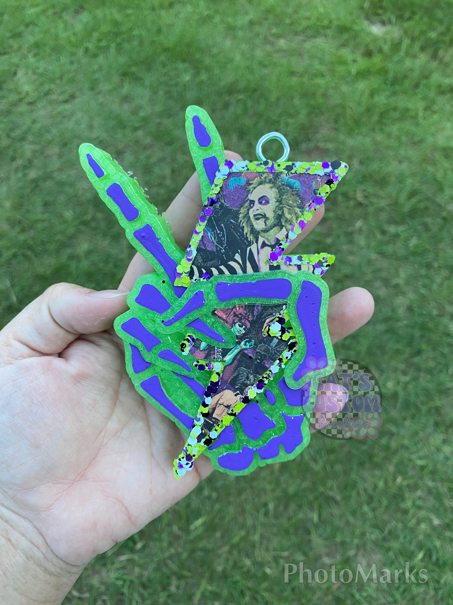Skeleton Peace Lightning Bolt Freshie
