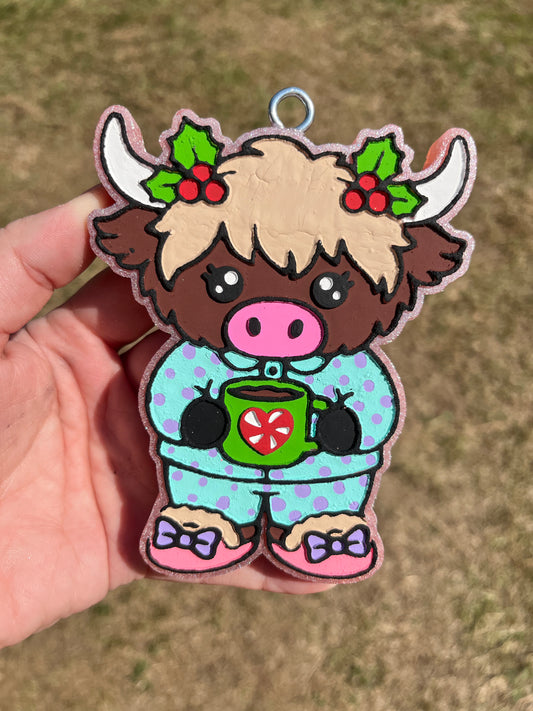 Highland Cow in Christmas PJs Freshie