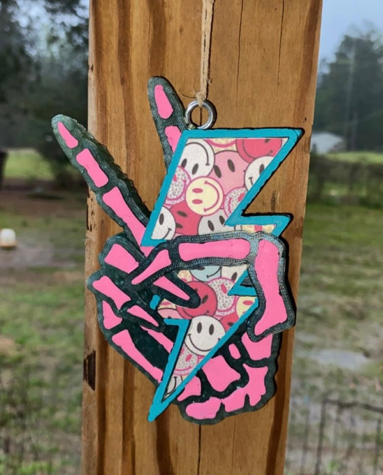 Skeleton Peace Lightning Bolt Freshie